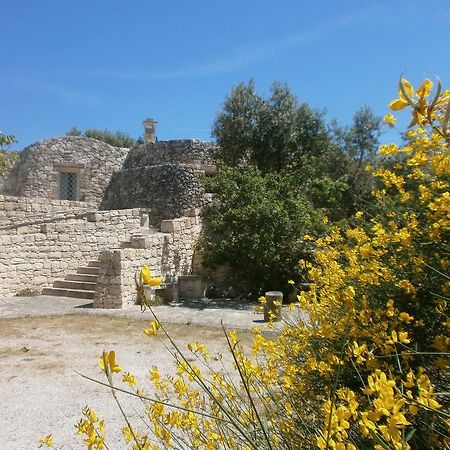 Trullo Villa Giuliana Con Giardino Posizione Panoramica Free Wifi Ostuni Ruang foto