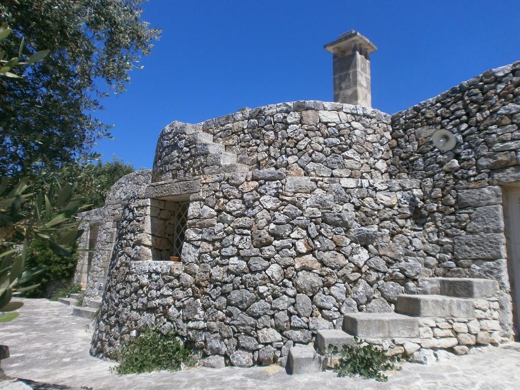 Trullo Villa Giuliana Con Giardino Posizione Panoramica Free Wifi Ostuni Ruang foto