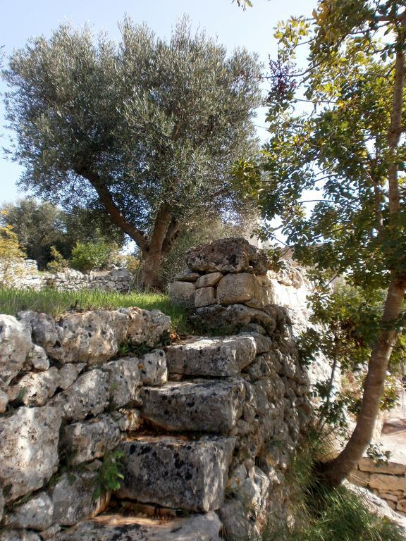 Trullo Villa Giuliana Con Giardino Posizione Panoramica Free Wifi Ostuni Ruang foto