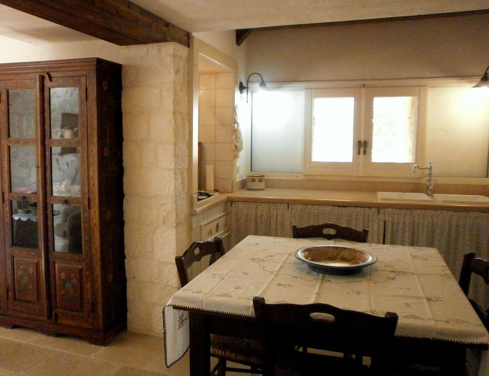 Trullo Villa Giuliana Con Giardino Posizione Panoramica Free Wifi Ostuni Ruang foto