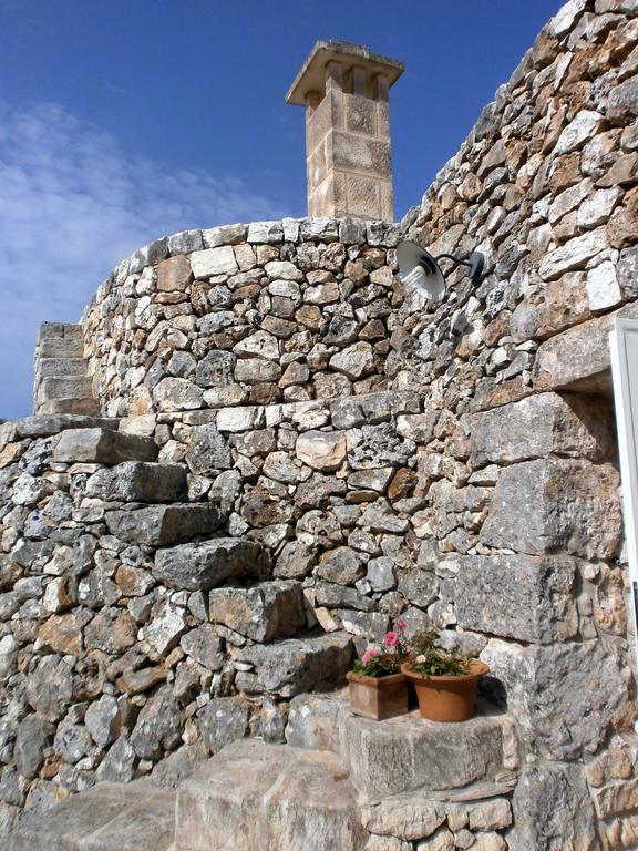 Trullo Villa Giuliana Con Giardino Posizione Panoramica Free Wifi Ostuni Ruang foto