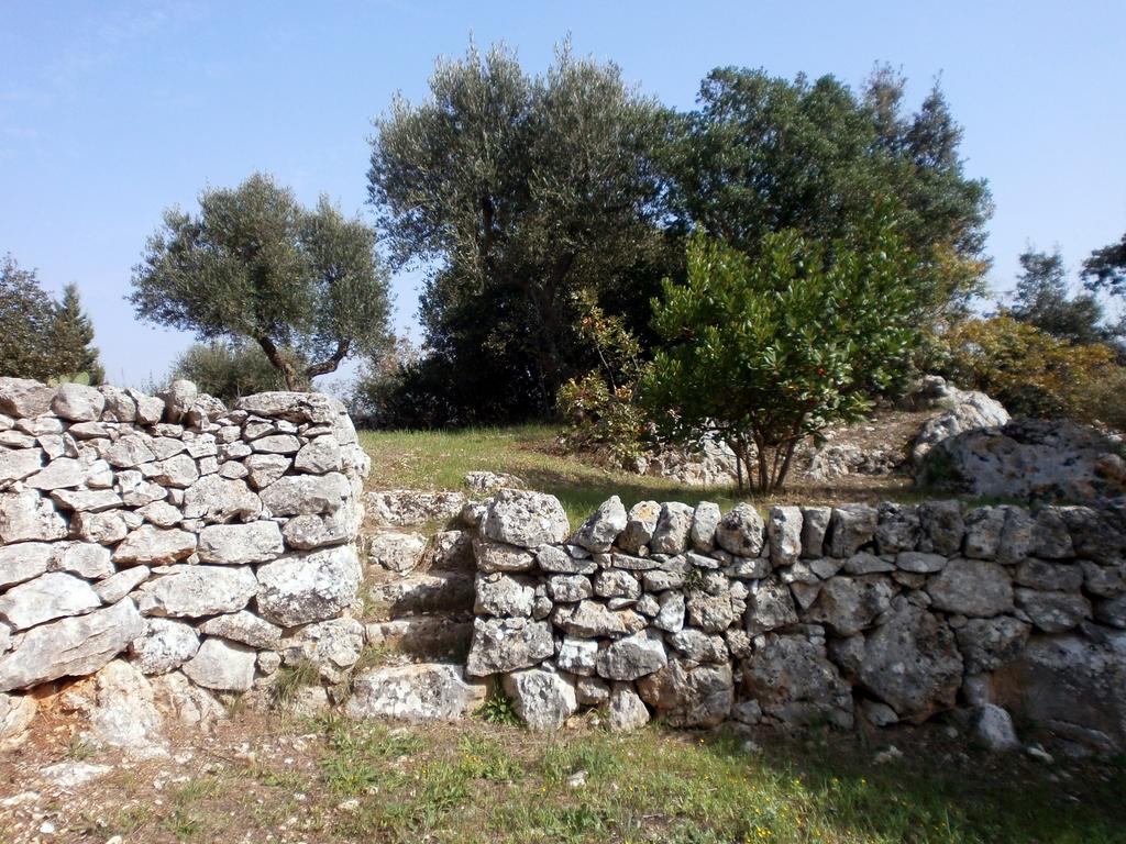 Trullo Villa Giuliana Con Giardino Posizione Panoramica Free Wifi Ostuni Ruang foto